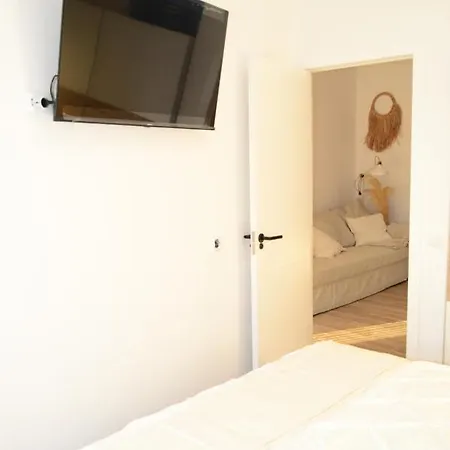 Rosamar 211 Cristianos Ocean Views *