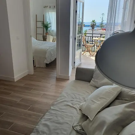 Rosamar 211 Cristianos Ocean Views Apartament