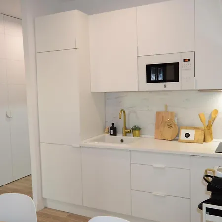 Rosamar 211 Cristianos Ocean Views Апартаменты *